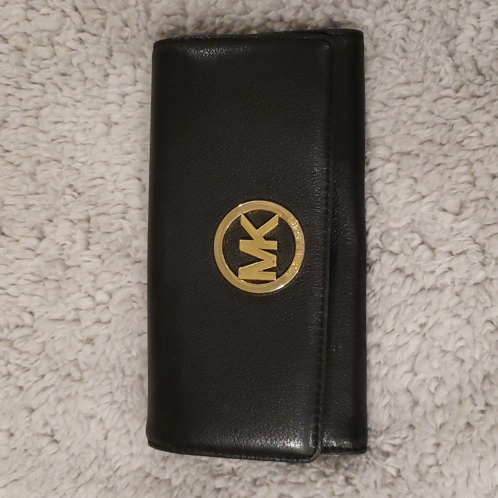 Micheal Kors Black Leather Wallet